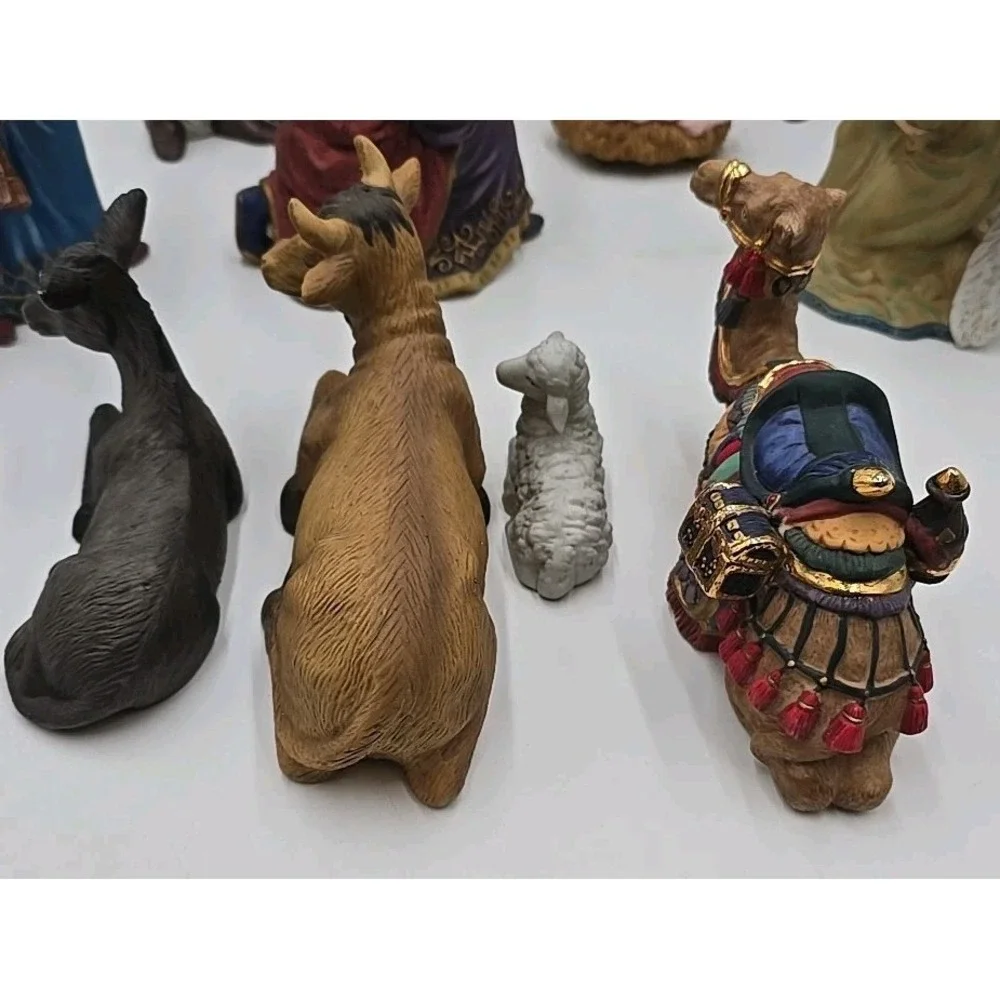 Kirkland Nativity 13-piece Set Hand Painted Porcelain Christmas Figurines Only